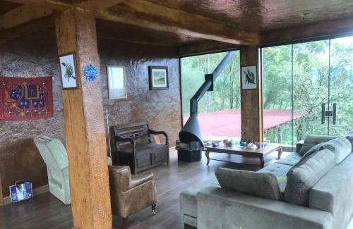 Bocaiuva do Sul Villa | Rustic Medieval Mansion with Child-Friendly Amenities