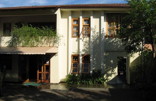 Vila Yolanda Apartment | Discover Mansão Strong: Family-Friendly with Pool Access