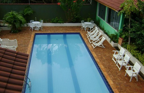 Vila Yolanda Apartment | Discover Mansão Strong: Family-Friendly with Pool Access