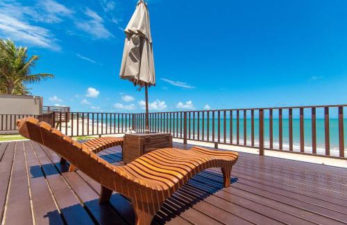 Muriu House | Oceanfront Luxury at Porto Mirim by Carpediem - Rated 10/10