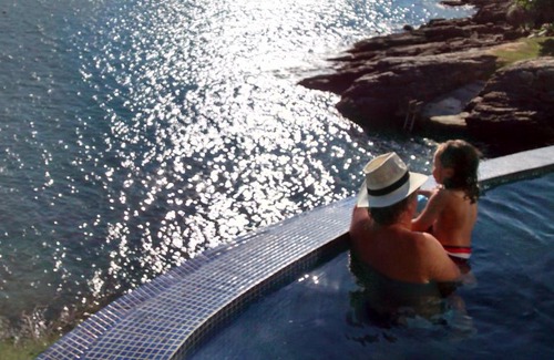 Buzios Villa | Ocean View Retreat: Mansao 11m do Mar with Private Pool