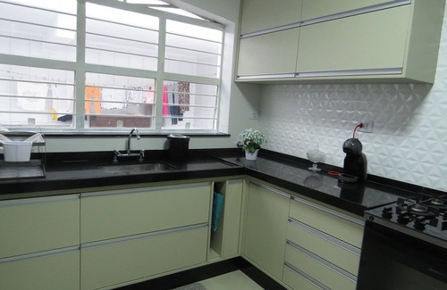 Sao Roque House | Discover Mansao no Centro São Roque with Pool and Kitchen