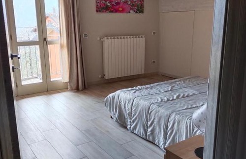 Rovetta Apartment | Child-Friendly Retreat at Mansarda Ciclamino – Rated 9/10