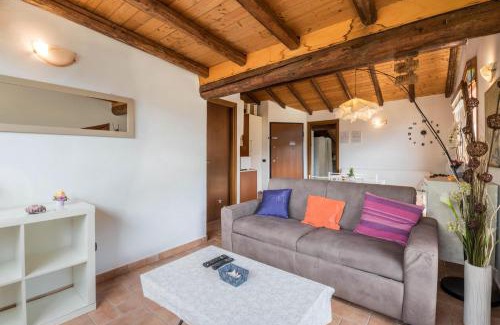 Sulzano Apartment | Lake View Loft with Hot Tub and Family-Friendly Amenities