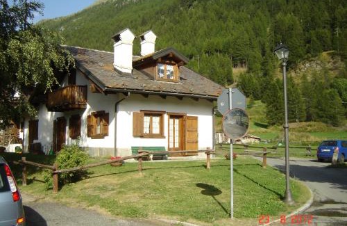 La Thuile Apartment | Book Your Stay at Mansarda - La Thuile with Family & Pets