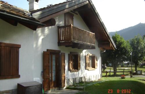 La Thuile Apartment | Book Your Stay at Mansarda - La Thuile with Family & Pets