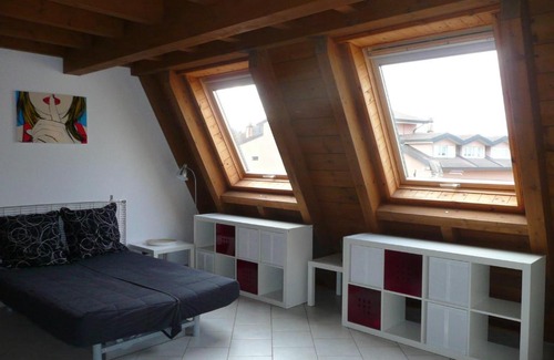 Travedona-Monate Apartment | Tranquil Mansarda Near Lago Monate - Family-Friendly Getaway