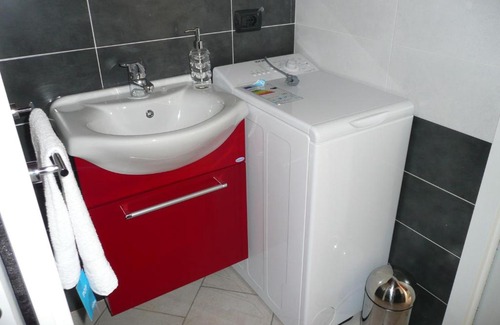 Travedona-Monate Apartment | Tranquil Mansarda Near Lago Monate - Family-Friendly Getaway