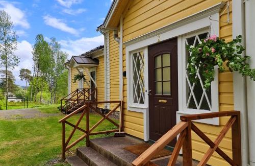 Leppavirta Apartment | Discover Mansikkaharju Kartano: Pet-Friendly Retreat