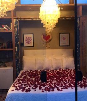Santa Teresa Bed & Breakfast | Elegant Mansion Aline: Oceanfront Escape with Spa & More