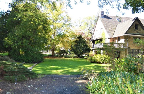 Fall River Villa | Experience the Mansion at the Highlands: Rated 9.8/10 Awaits