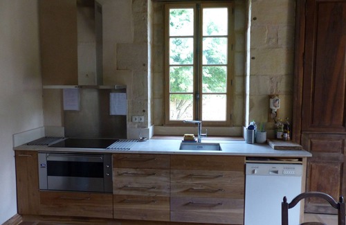 Badefols-d'Ans House | Elegant Mansion in Badefols d'Ans with Pool & Pet-Friendly