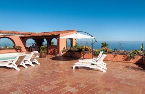 Santa Brigida Villa | Experience Mansion Bandama: A 4-Star Family Getaway