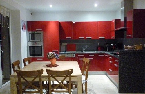 Brech House | Oceanfront Mansion - BRECH: Guest Rated 10/10 Experience