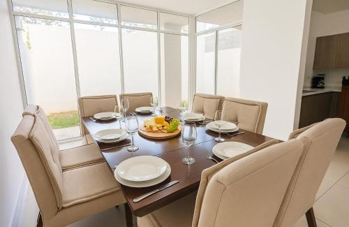 Monterrey Villa | Explore Mansion Cumbres Vista Panoramica in Monterrey