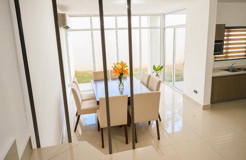 Monterrey Villa | Explore Mansion Cumbres Vista Panoramica in Monterrey