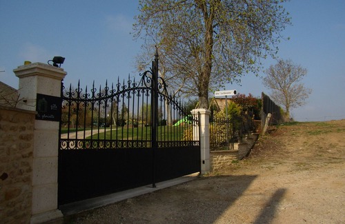 Fourches House | Experience Mansion - Fourches: Pool, Family-Friendly Stay