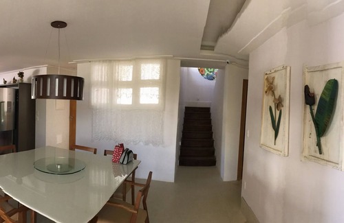 Canto do Mar House | Elegant Mansion in Guarajuba - Steps from the Beach