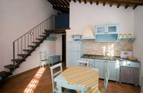 Montefiascone Villa | Relax at Belvilla by OYO Mansion with Pool in Montefiascone