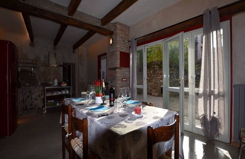 Provaglio d'Iseo Villa | Top-Rated Belvilla by Oyo Casa dei Nonni with Breakfast