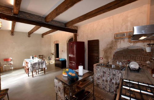 Provaglio d'Iseo Villa | Top-Rated Belvilla by Oyo Casa dei Nonni with Breakfast