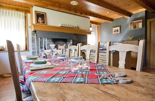 Vielha Villa | Discover Belvilla by OYO Casa Lola: Family-Friendly Retreat