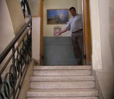 Amman Bed & Breakfast | Budget-Friendly Mansour Hotel with Breakfast & Kitchen Access
