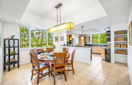 Kailua-Kona House | Premier Oceanfront Escape at Manta Ray Manor - Family Friendly