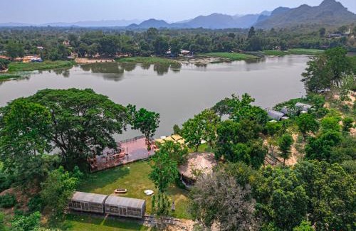 Kanchanaburi Resort | Discover Family-Friendly Comfort at Manta Resort