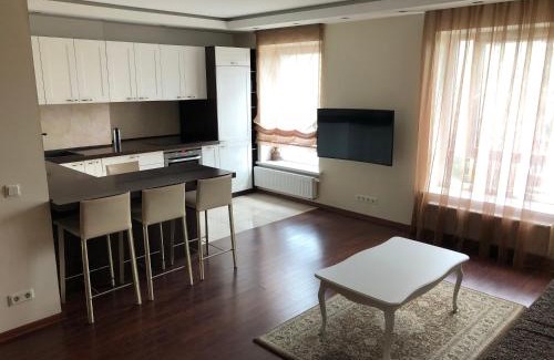 Siauliai Apartment | Discover Mantas Apartments: Pet & Child Friendly Oasis