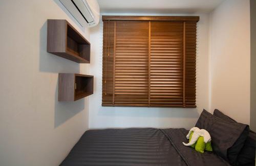 Kram Apartment | Mantra Beach Condominium M257: Oceanfront Paradise Awaits