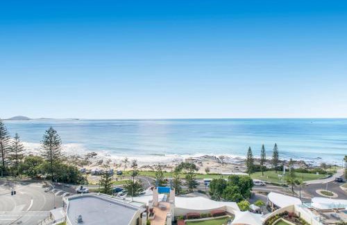 Mooloolaba Apartment | Oceanfront Bliss at Mantra Mooloolaba Beach - 5 Star Retreat