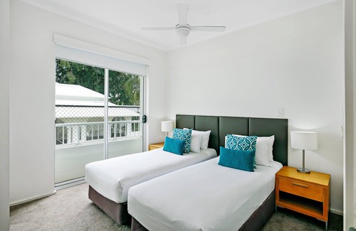 Port Douglas Hotel | Delightful Mantra PortSea: Pool, Spa & Family-Friendly Stay