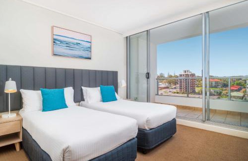 Port Macquarie Hotel | Experience Mantra The Observatory: Oceanfront Bliss Awaits