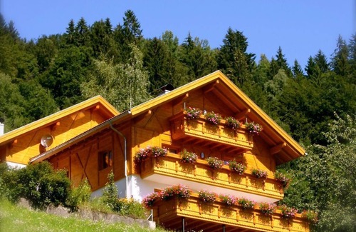 Buerserberg Apartment | Relaxing Stay at Manuel - Appart Tramontana with Spa & Kitchen