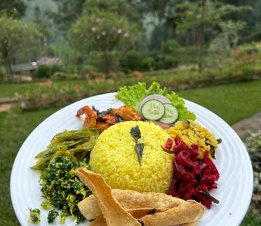 Katukitula Hotel | Experience Comfort at Manuel Manor - Top-Rated 4-Star Stay