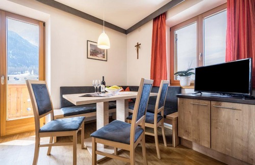 Sesto Apartment | Family-Friendly Stay at Manuel's Edelweiss - Rated 9.4/10