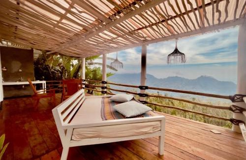 Tiworiwu Hotel | Enchanting Manulalu Jungle: Family-Friendly & Delicious Breakfast