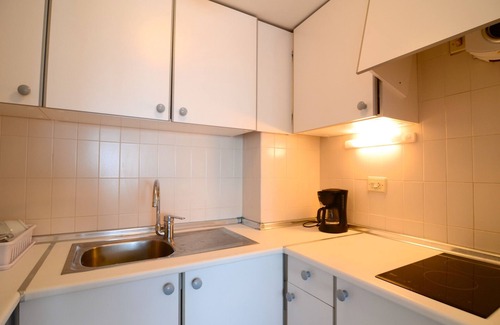 Els Griells Apartment | Discover MANUREVA III 2-C: Pet-Friendly with Ocean View