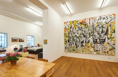 Krems an der Donau Apartment | Stylish Manusch Apartment in Krems an der Donau