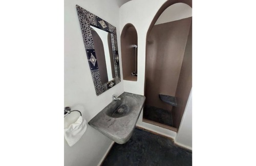 Marrakech Cabin | Experience Tranquility at Dar Lala Pavillon with Pool