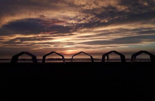 Zona Norte Hotel | Discover Manzanillo Beach: Oceanfront Retreat Awaits You
