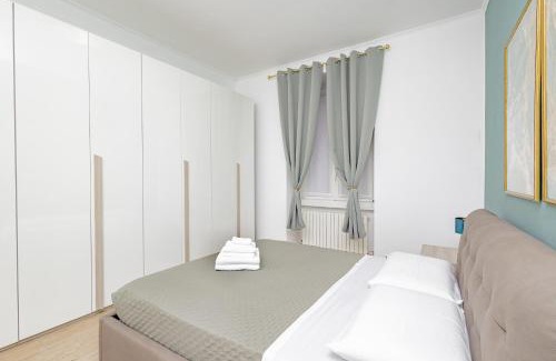 Lecco Apartment | Family-Friendly Manzoni: Guest Rated 10/10 Experience