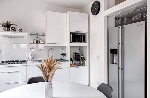 Monte Sacro Apartment | Charming Apartment with Large Terrace Near Metro B1