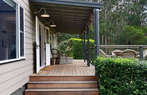 Kangaroo Valley House | Maple Cottage - Guest Rated 9.8 with Pool & Kitchen