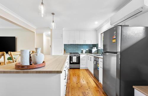 East Toowoomba House | Maple Cottage - Ideal Location with Family-Friendly Amenities