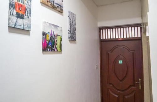 Mount Lavinia Hotel | Ocean View at Maple Tree Residencies with Breakfast Included