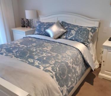 Harewood Bed & Breakfast | Pet-Friendly Maples on Harewood: 4-Star Stay with Pool