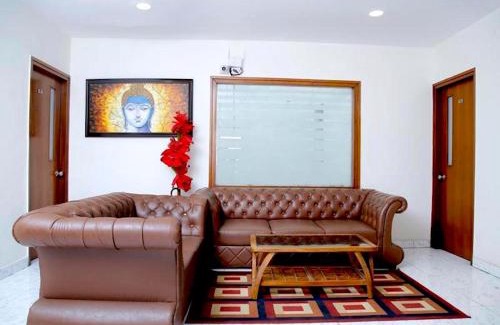 South Extension House | Cozy Maplewood Guest House in Neeti Bagh, New Delhi