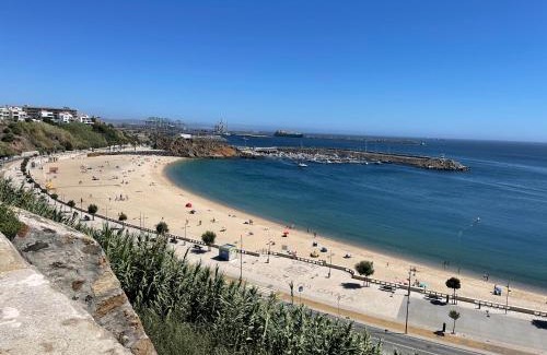 Sines Apartment | Pet-Friendly Getaway at Maré Baixa - Rated 9.1/10!